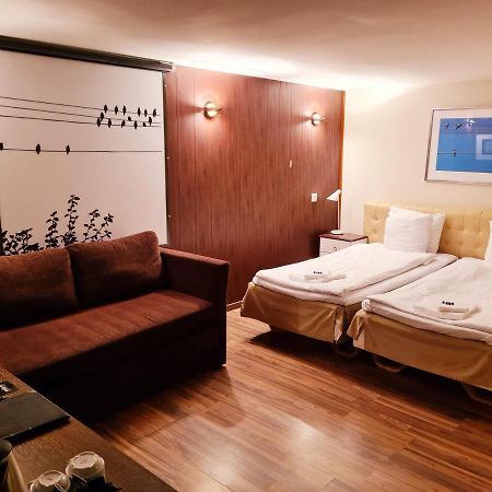 Hotel Midpoint Хелзинки Екстериор снимка